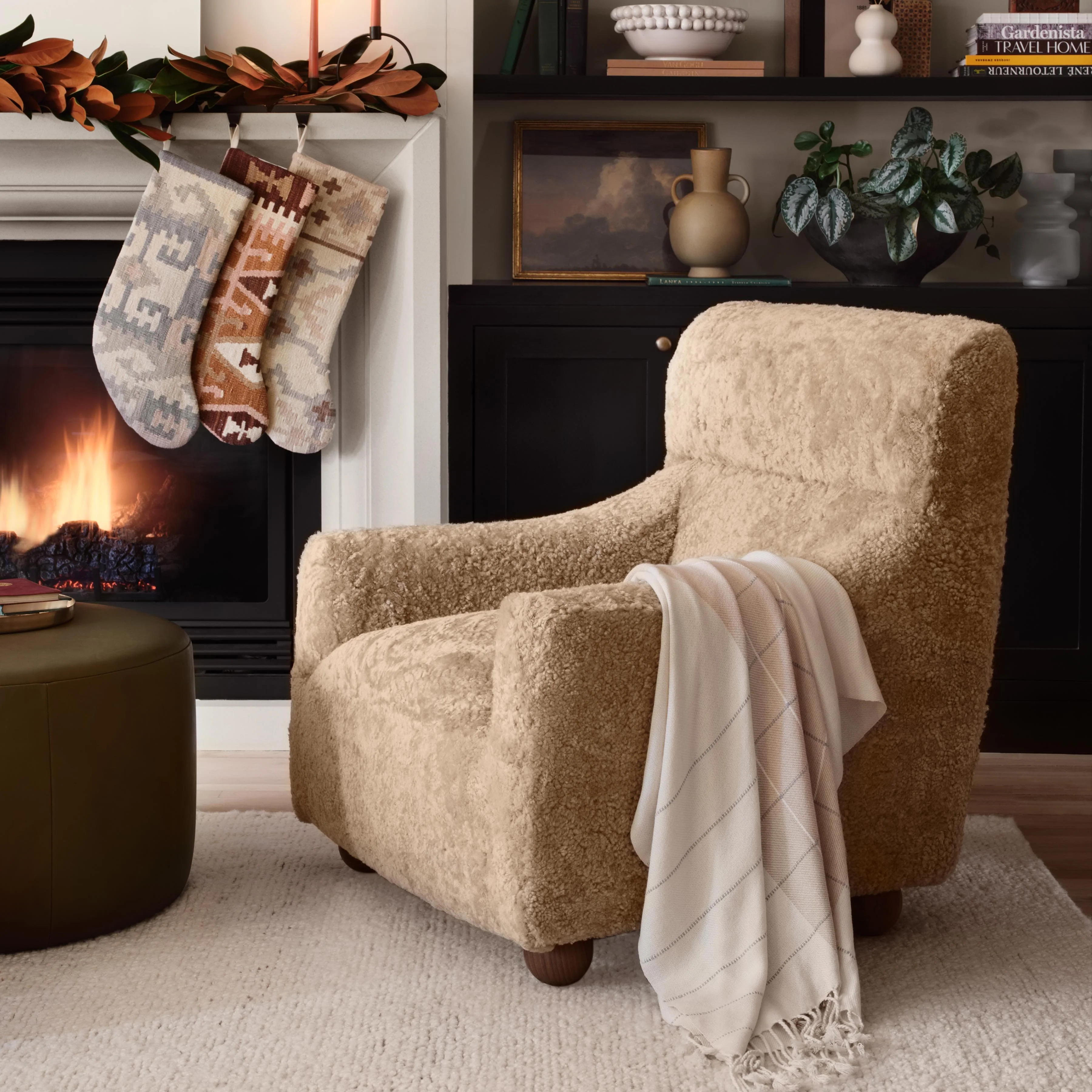 Aurora Alpaca Throw - Image 11