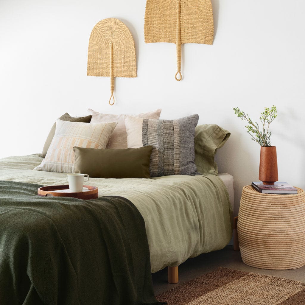 La Calle Alpaca Bed Blanket - Image 7