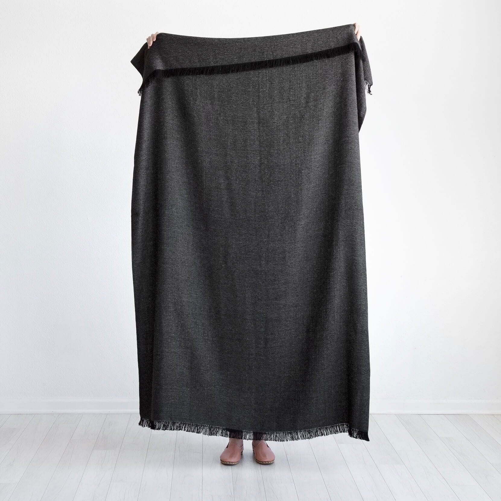 La Calle Alpaca Throw - Image 14