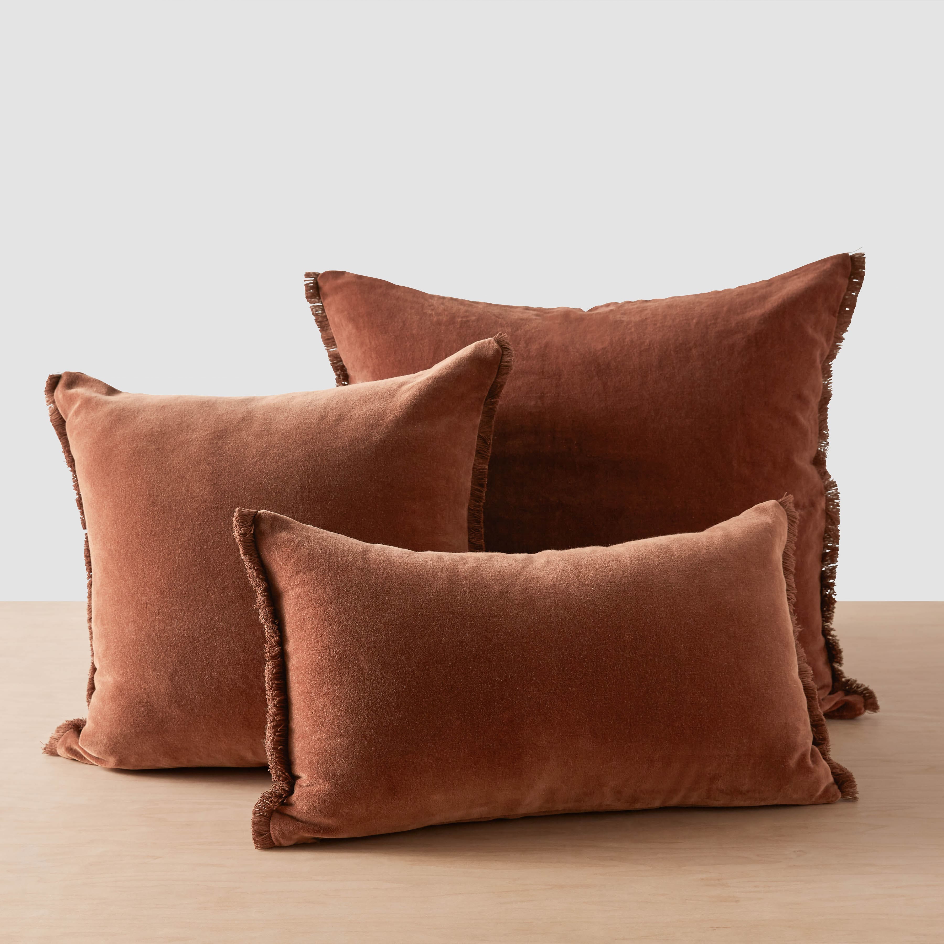 Naveta Velvet Small Lumbar Pillow - Image 30
