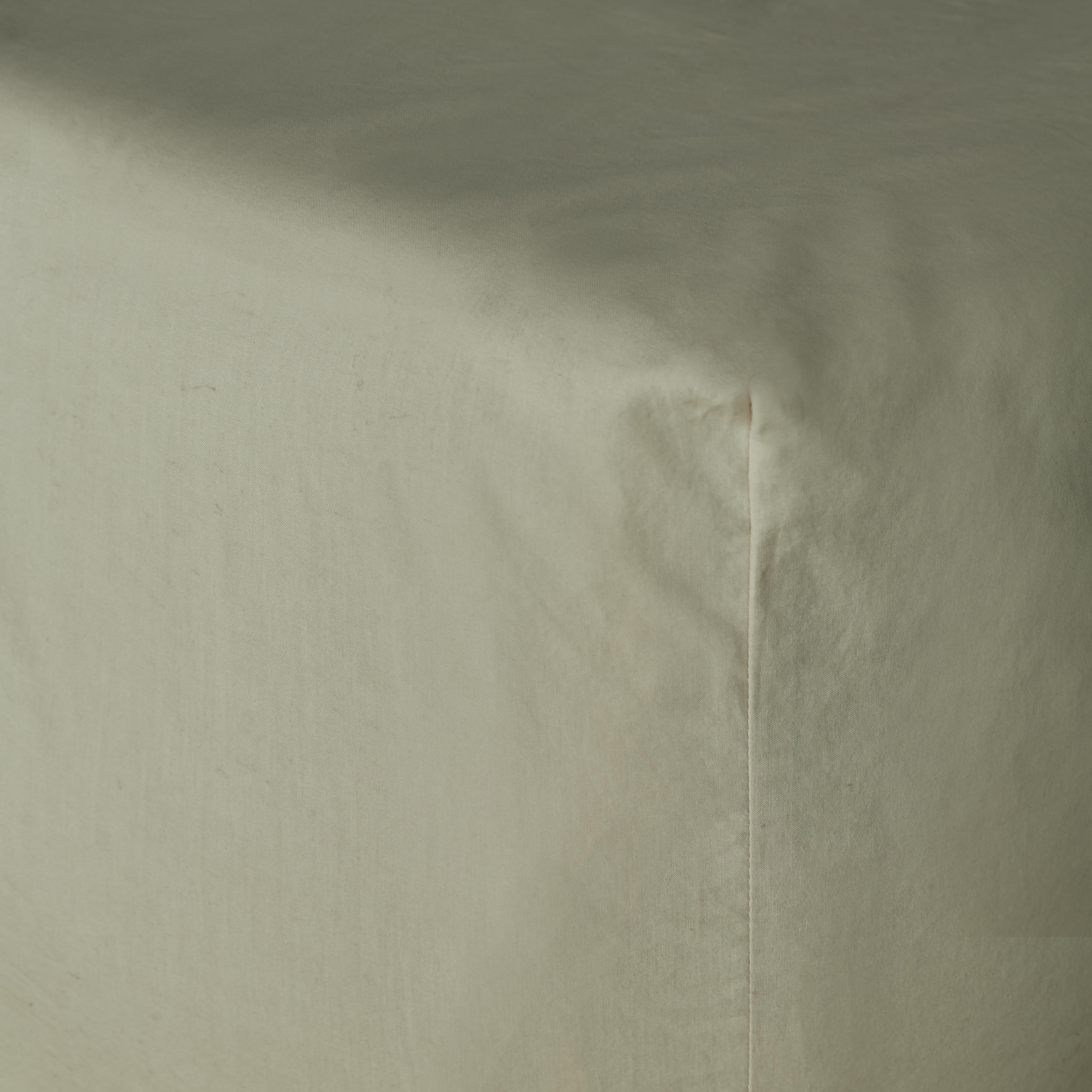 Stonewashed Organic Cotton Percale Fitted Sheet - Image 8