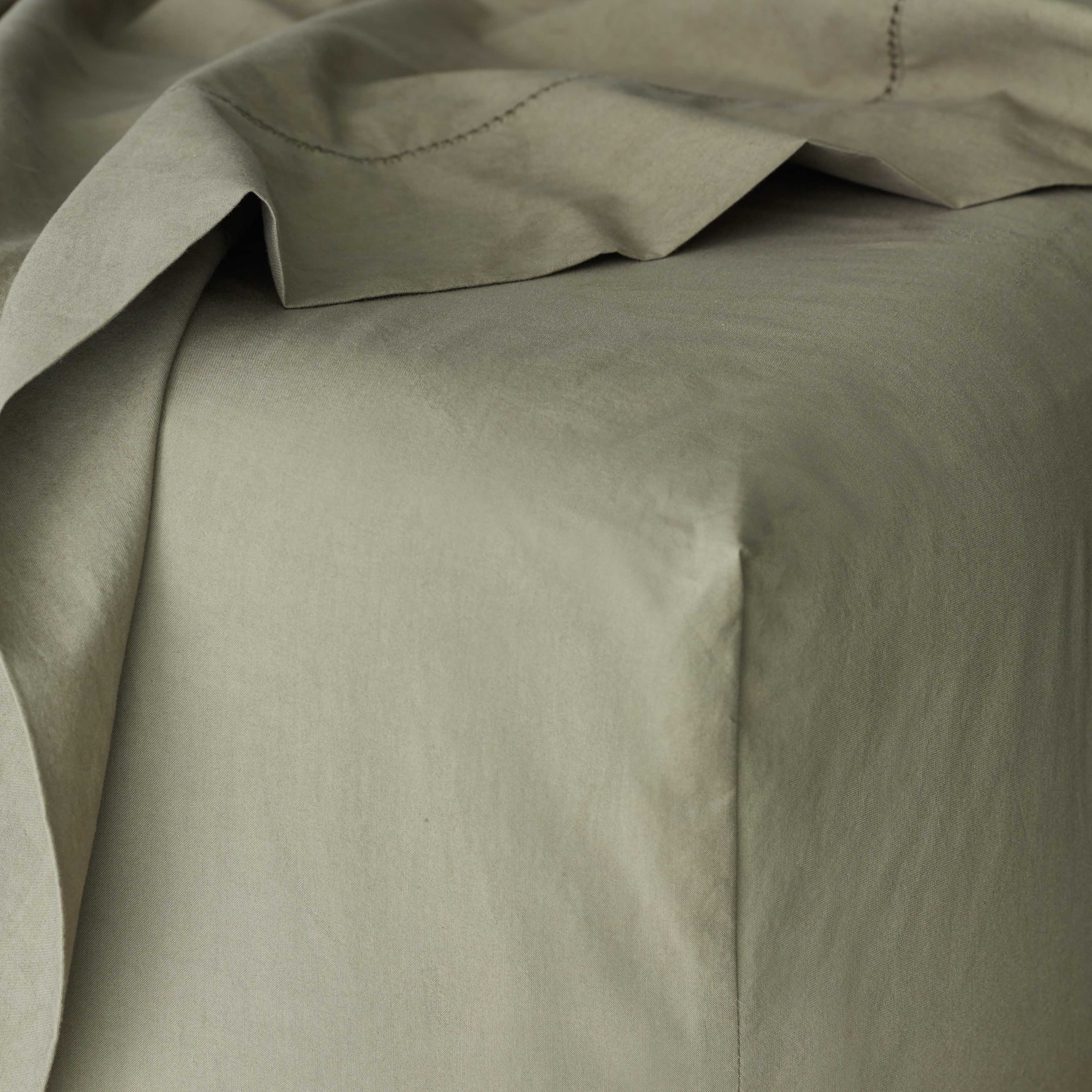 Stonewashed Organic Cotton Percale Sheet Set - Image 4