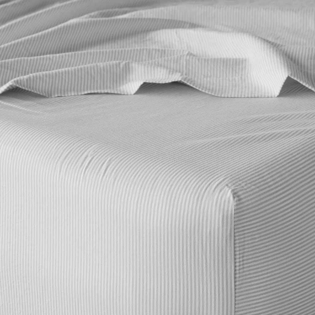 Organic Resort Cotton Fitted Sheet - Image 7