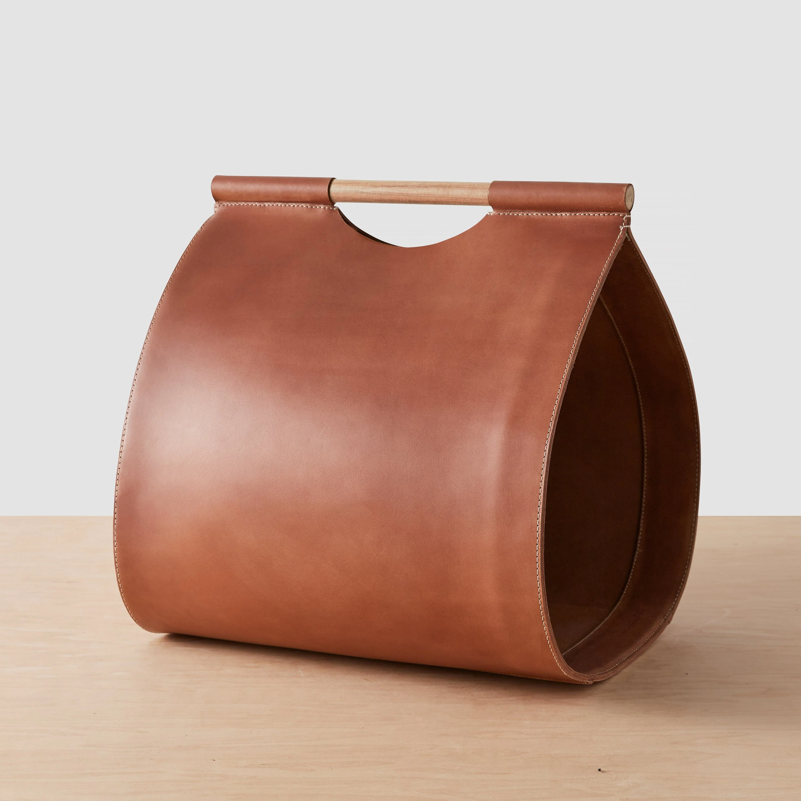 Prini Leather Log Holder - Image 4