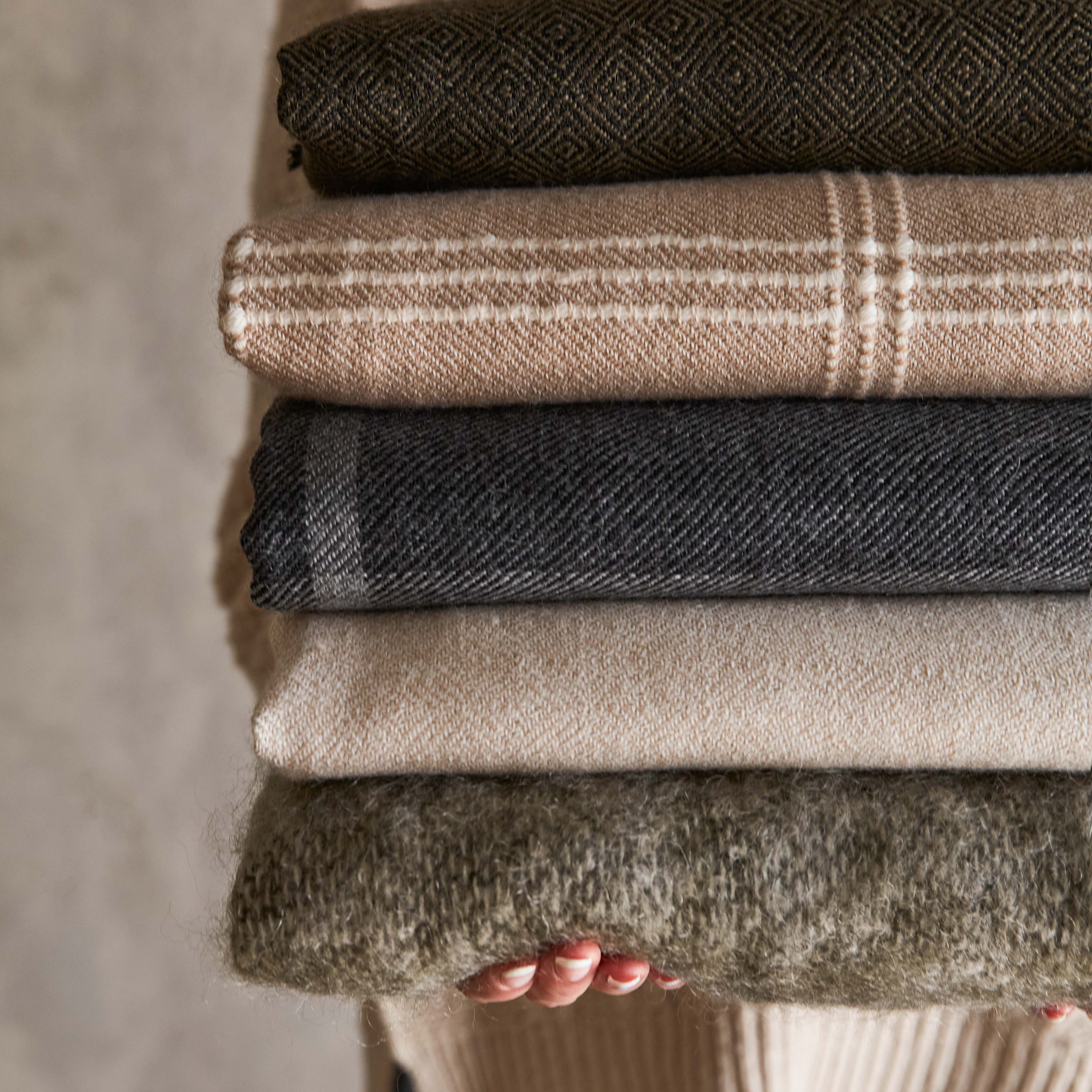 Rowan Mohair Throw - Image 13