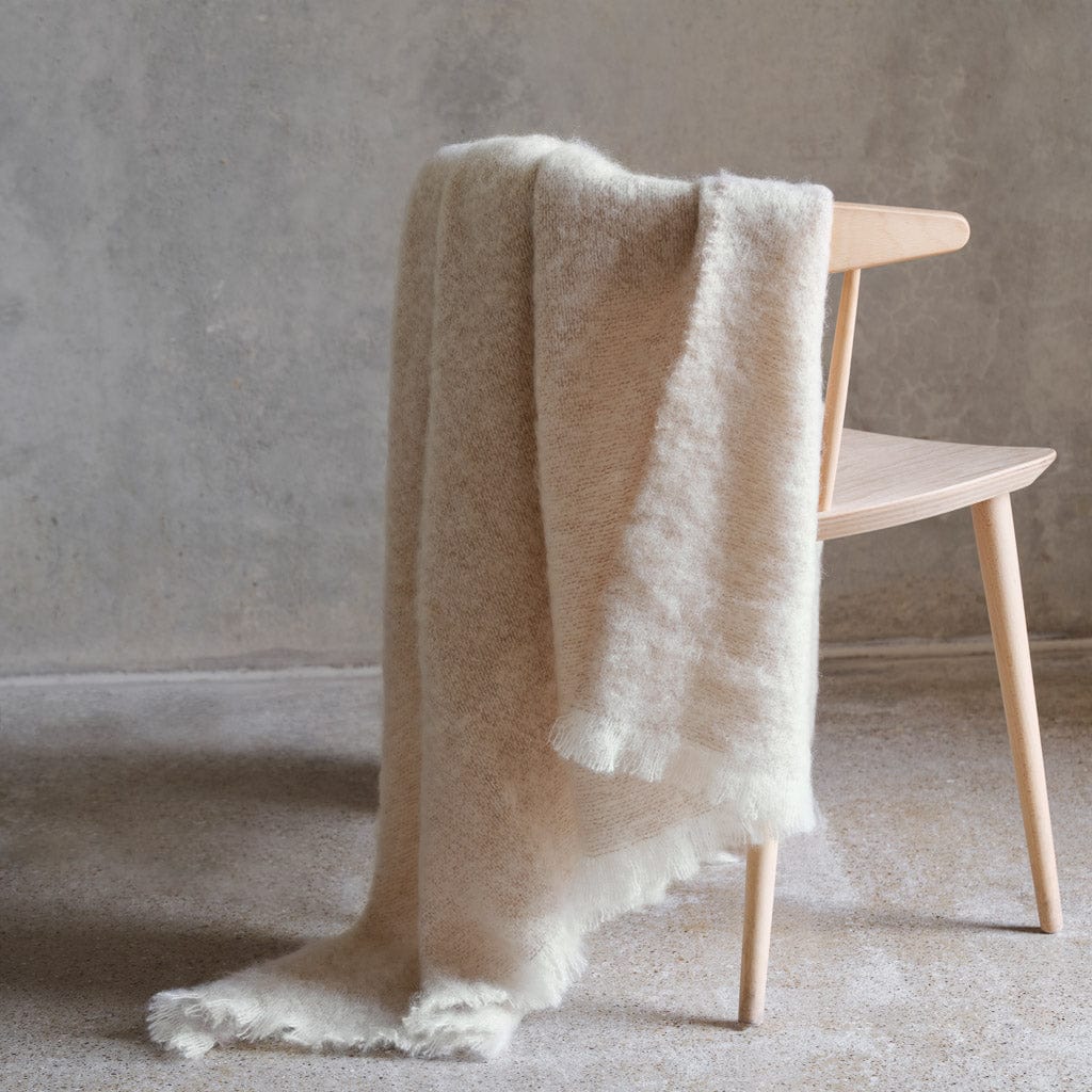 Rowan Mohair Throw - Image 30