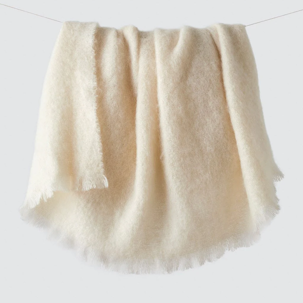 Rowan Mohair Throw - Image 37
