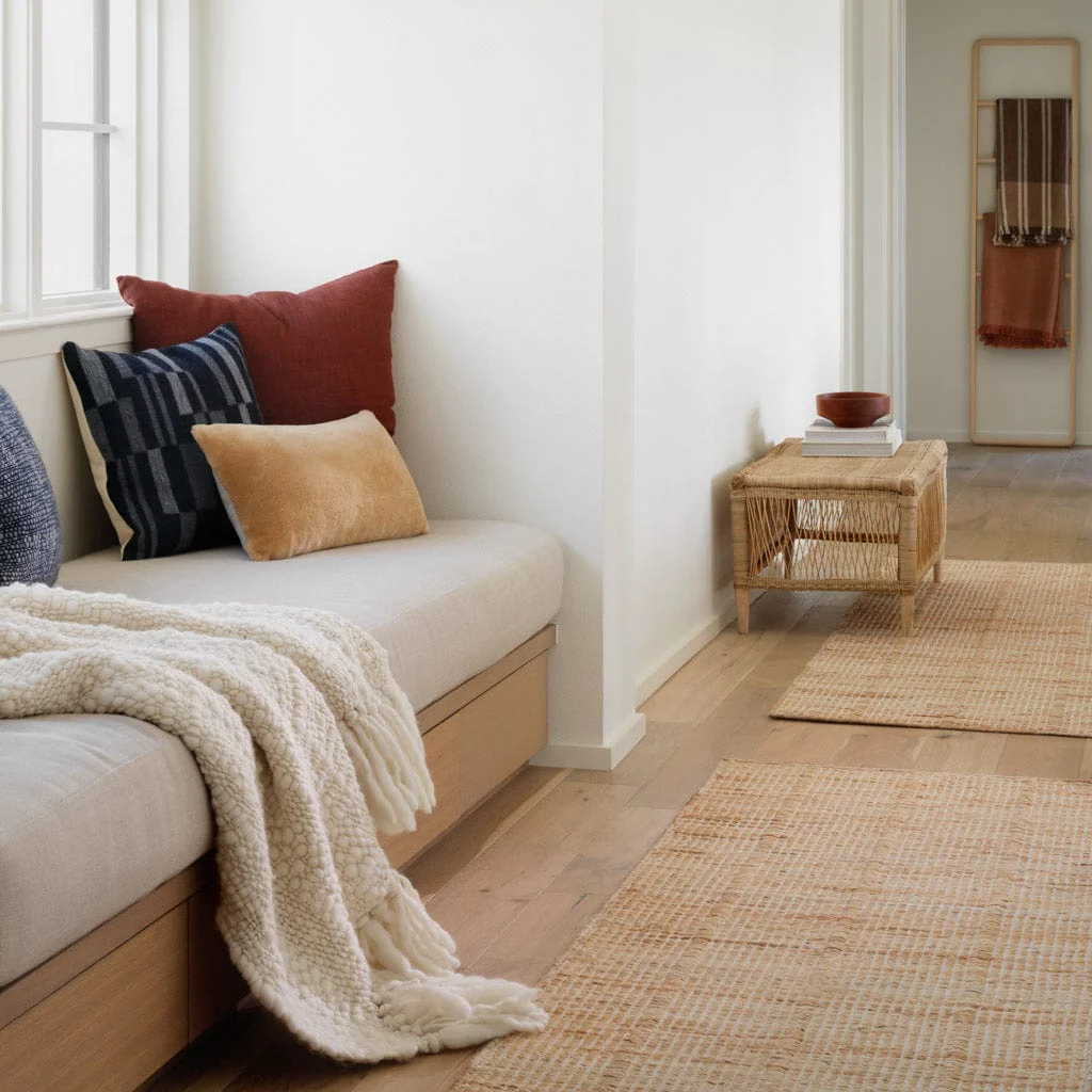 Sabina Handwoven Jute Accent Rug - Image 10