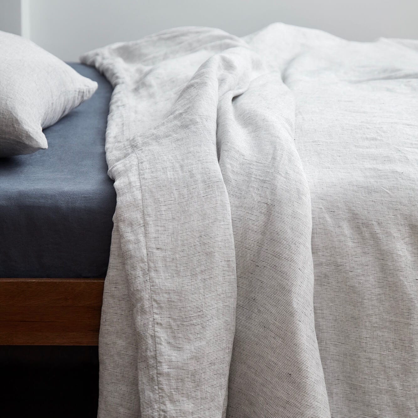 Stonewashed Linen Curated Bed Bundle - Image 37
