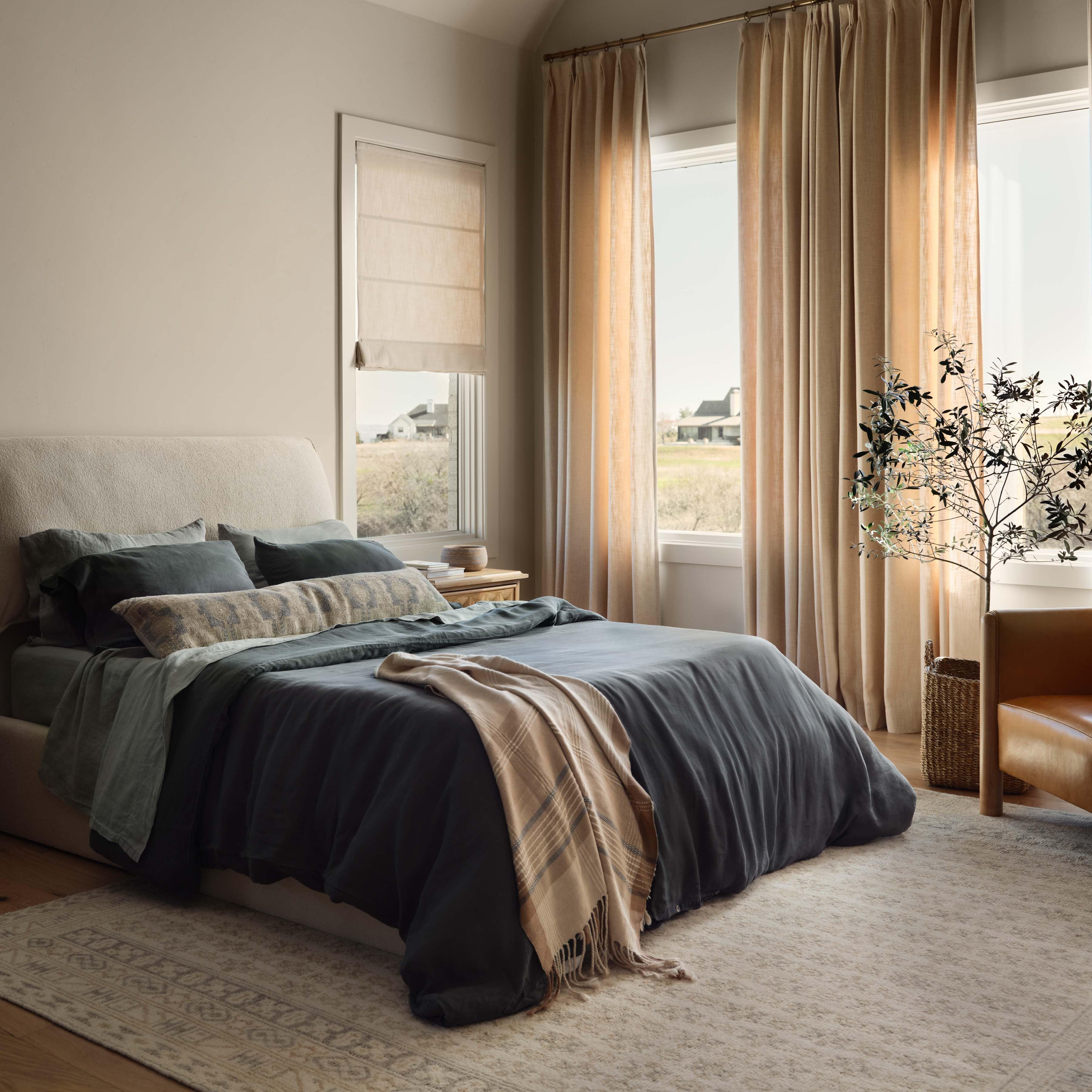 Stonewashed Linen Curated Bed Bundle - Image 78