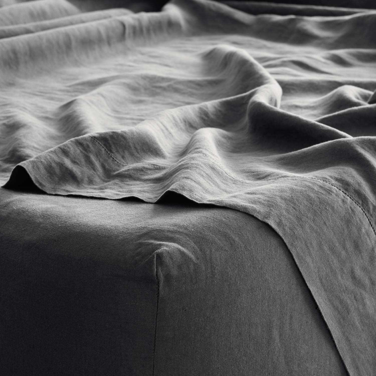 Stonewashed Linen Bed Bundle - Image 47