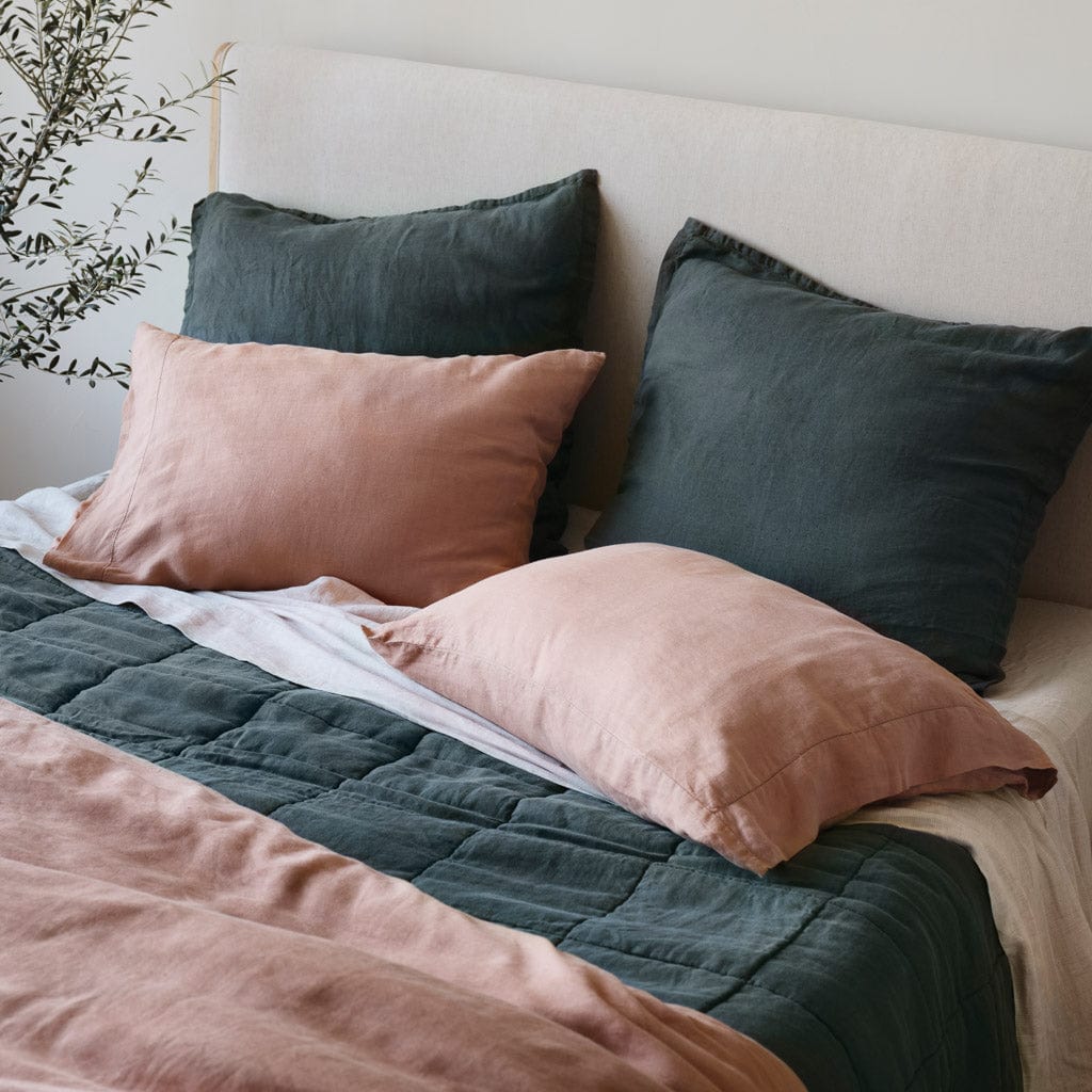 Stonewashed Linen Quilt - Image 8